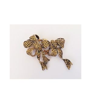 Vintage Gold Brooch